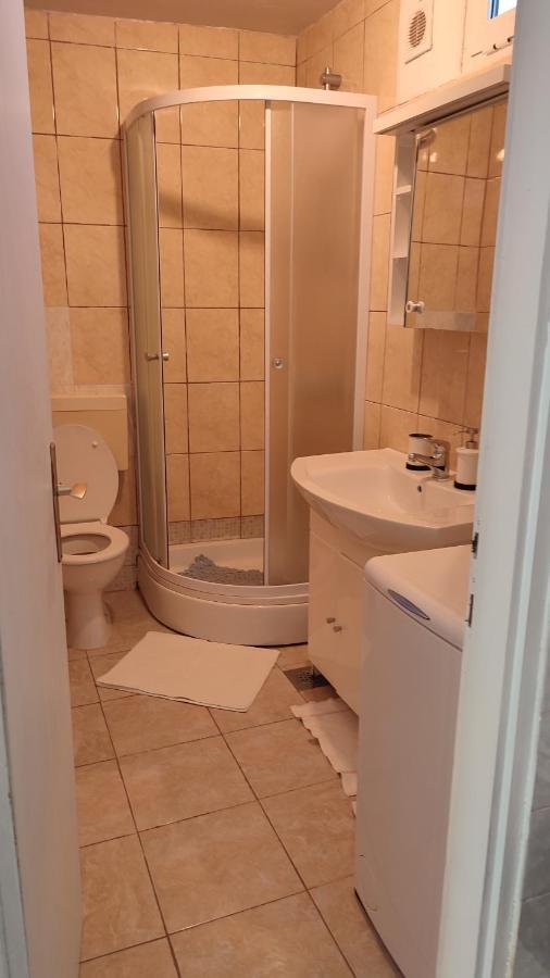 Apartmani Vinko ボル エクステリア 写真