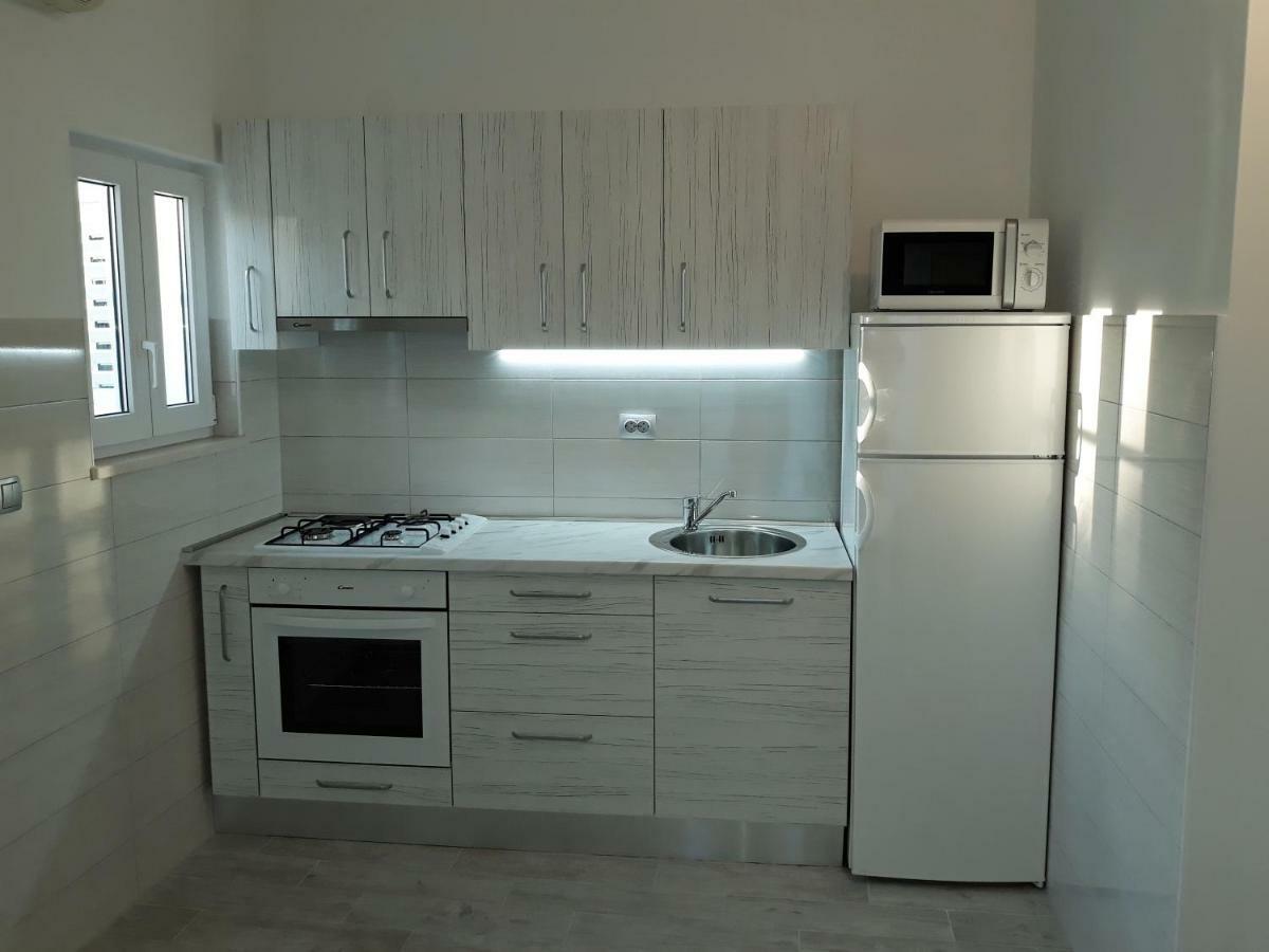 Apartmani Vinko ボル エクステリア 写真