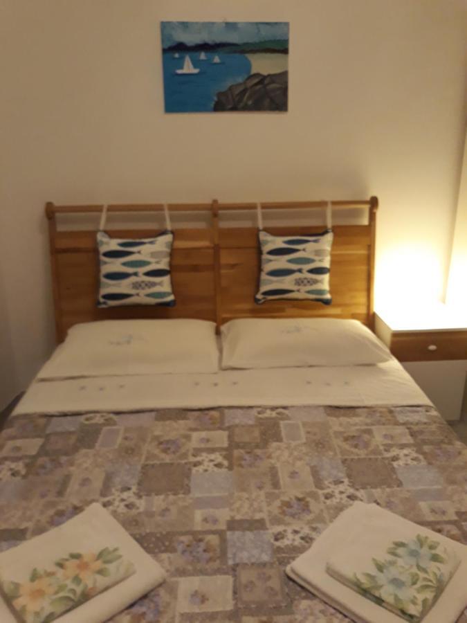 Apartmani Vinko ボル エクステリア 写真